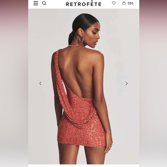 Red dress - Picture 3 of 3